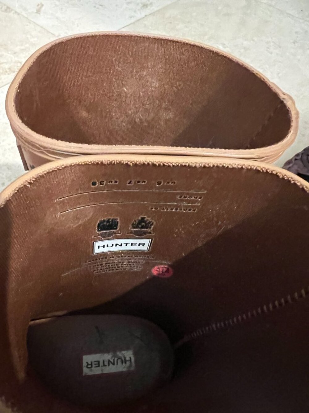 Hunter Rain Boots Size 7 - Picture 6 of 6